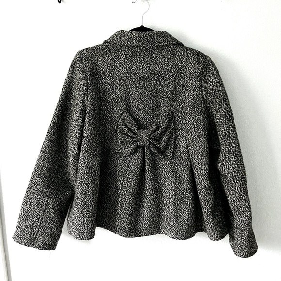 Kaity Grey Wool Blend Babydoll Coat with Velvet Buttons and Bow size XL - Picture 2 of 9